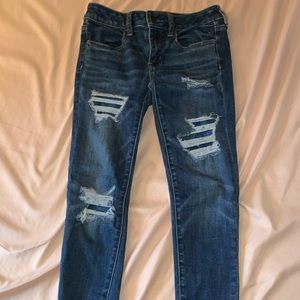 Patched distressed American eagle jeans (short)